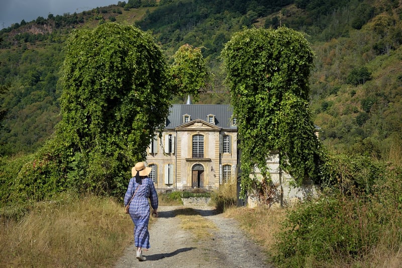 Historic Manor Houses