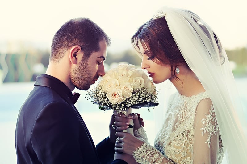 Modern Minimalism Wedding Attire